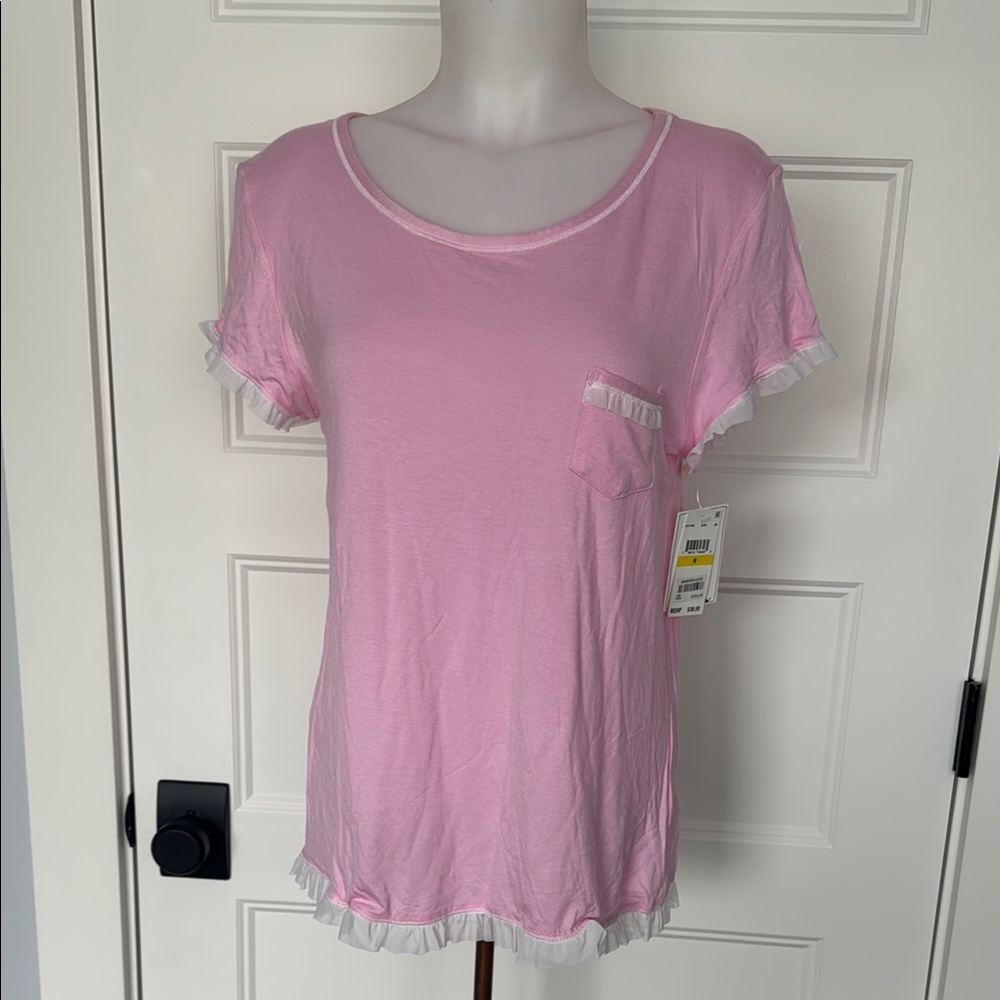 NWT Layla Baby Pink with Lace Ruffle Detail Top in Sz Medium